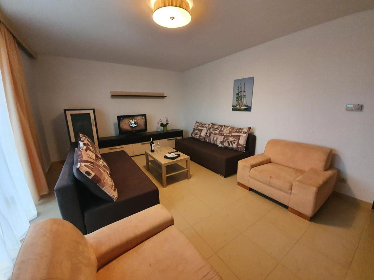 Lido Apartamenty Сърбиново Екстериор снимка